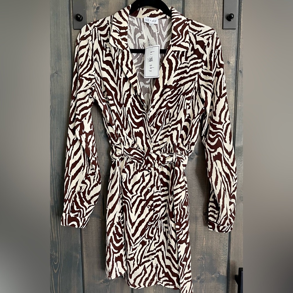 Kit + Sky Animal Print Belted Mini Shirt dress Sz S NWT - Picture 5 of 9